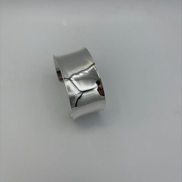 New 925 sterling mirror finish large scale cuff, statement piece, classic style - Picture 2 of 4